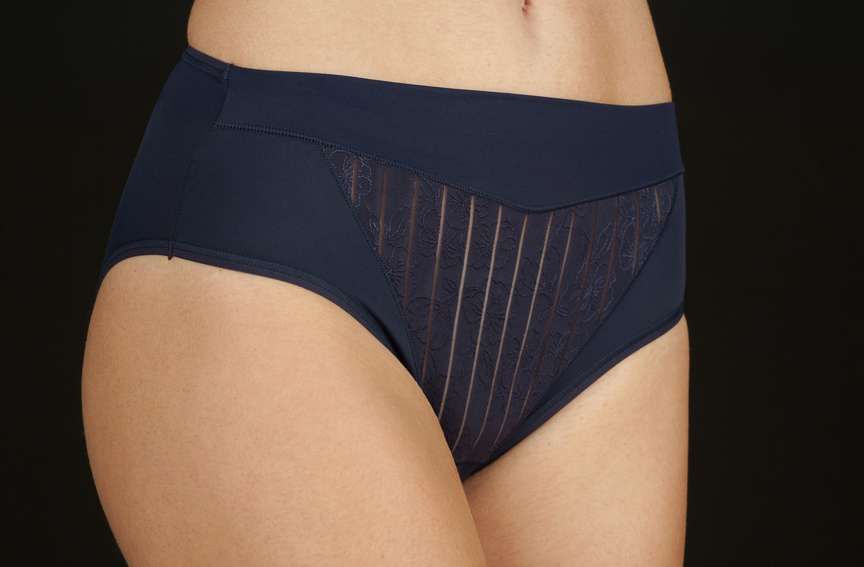 Braga faja alta Selene MARILUZ