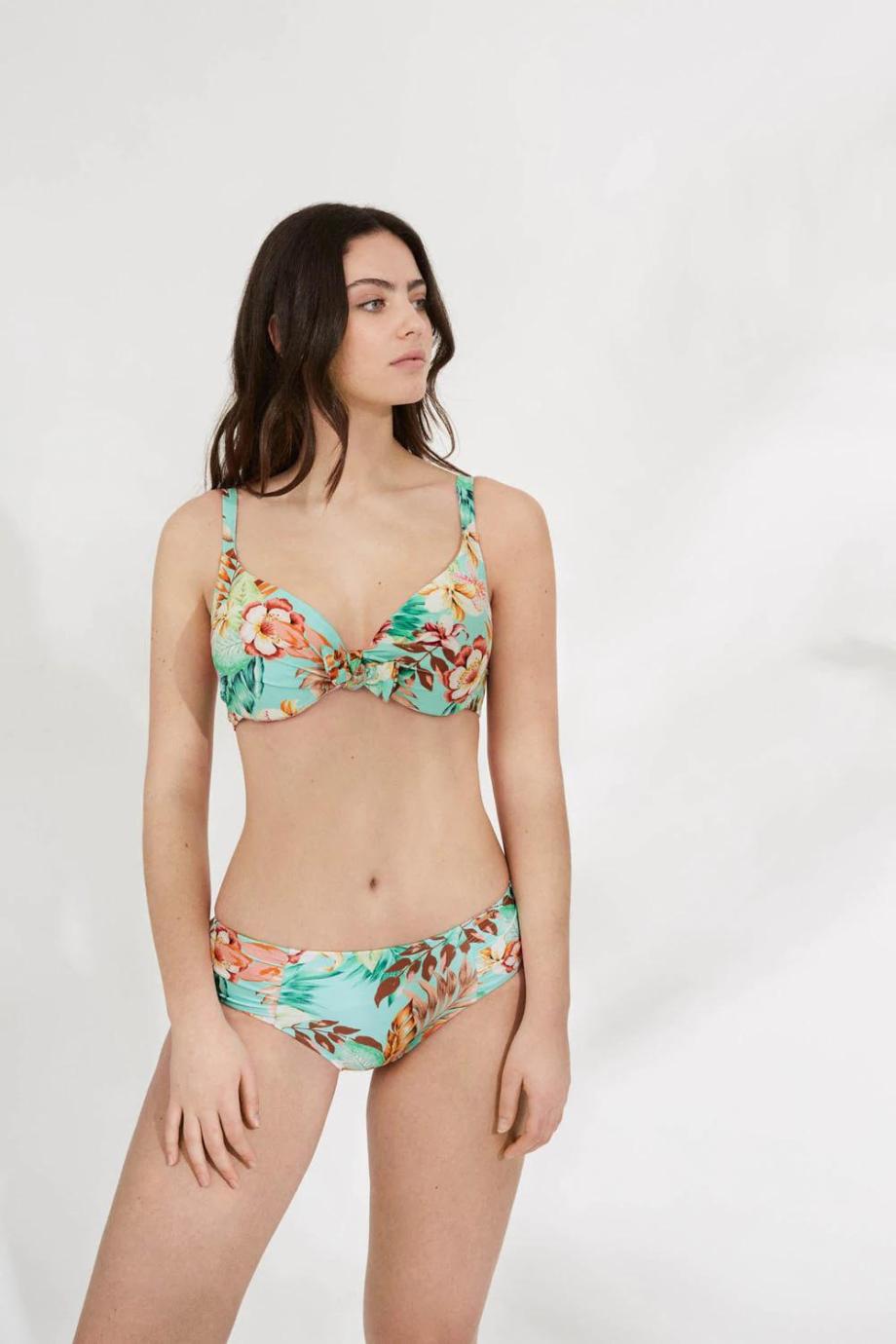 Bikini con aro copa C de YM